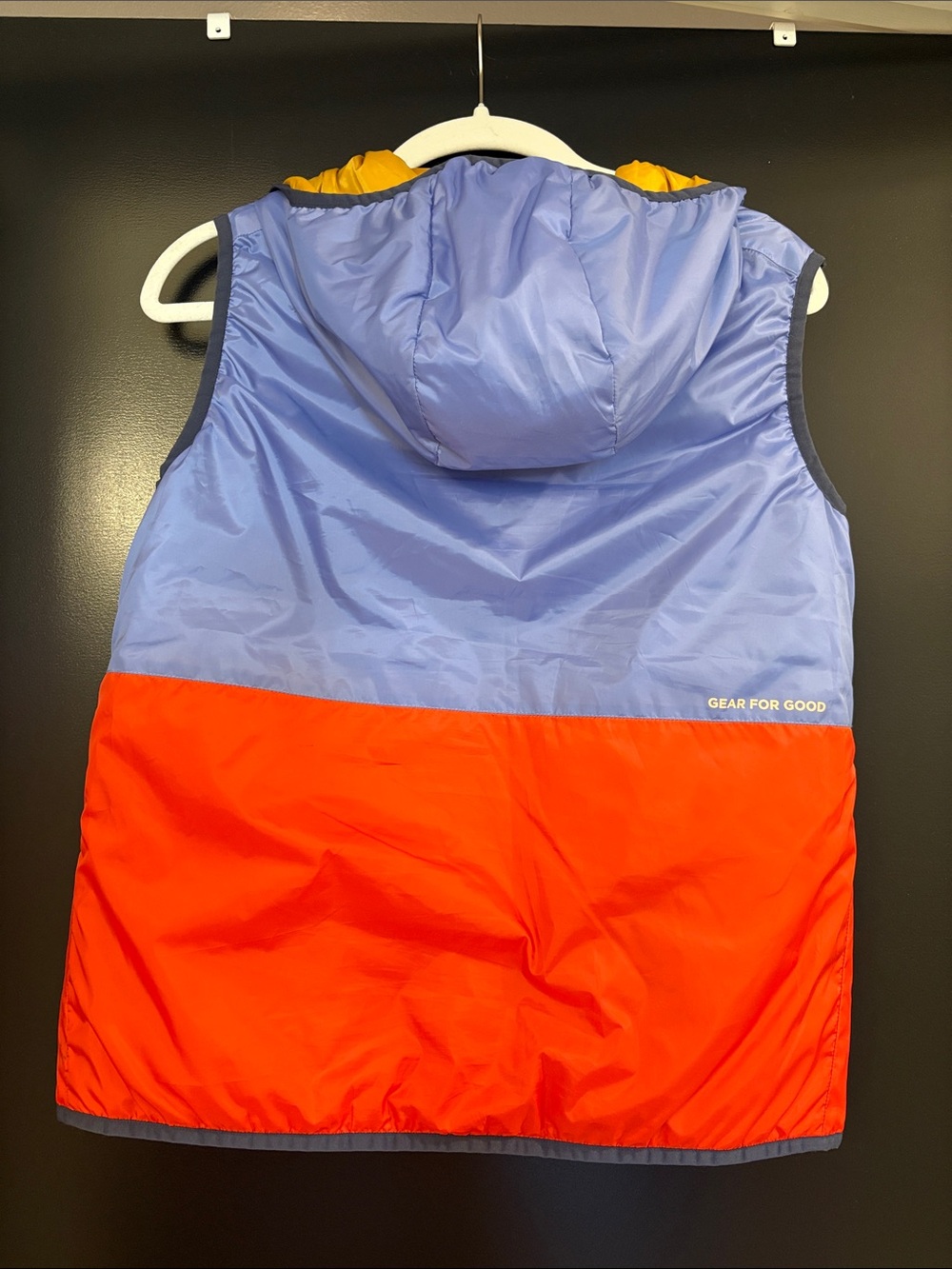cotopaxi Teca Calida reversible vest - Picture 2 of 5